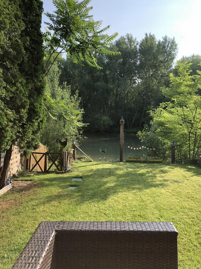 Vml Premium Apartman Mosonmagyarovar Exterior photo